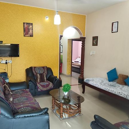 Maanyatha Home Stay Manipal Exterior foto