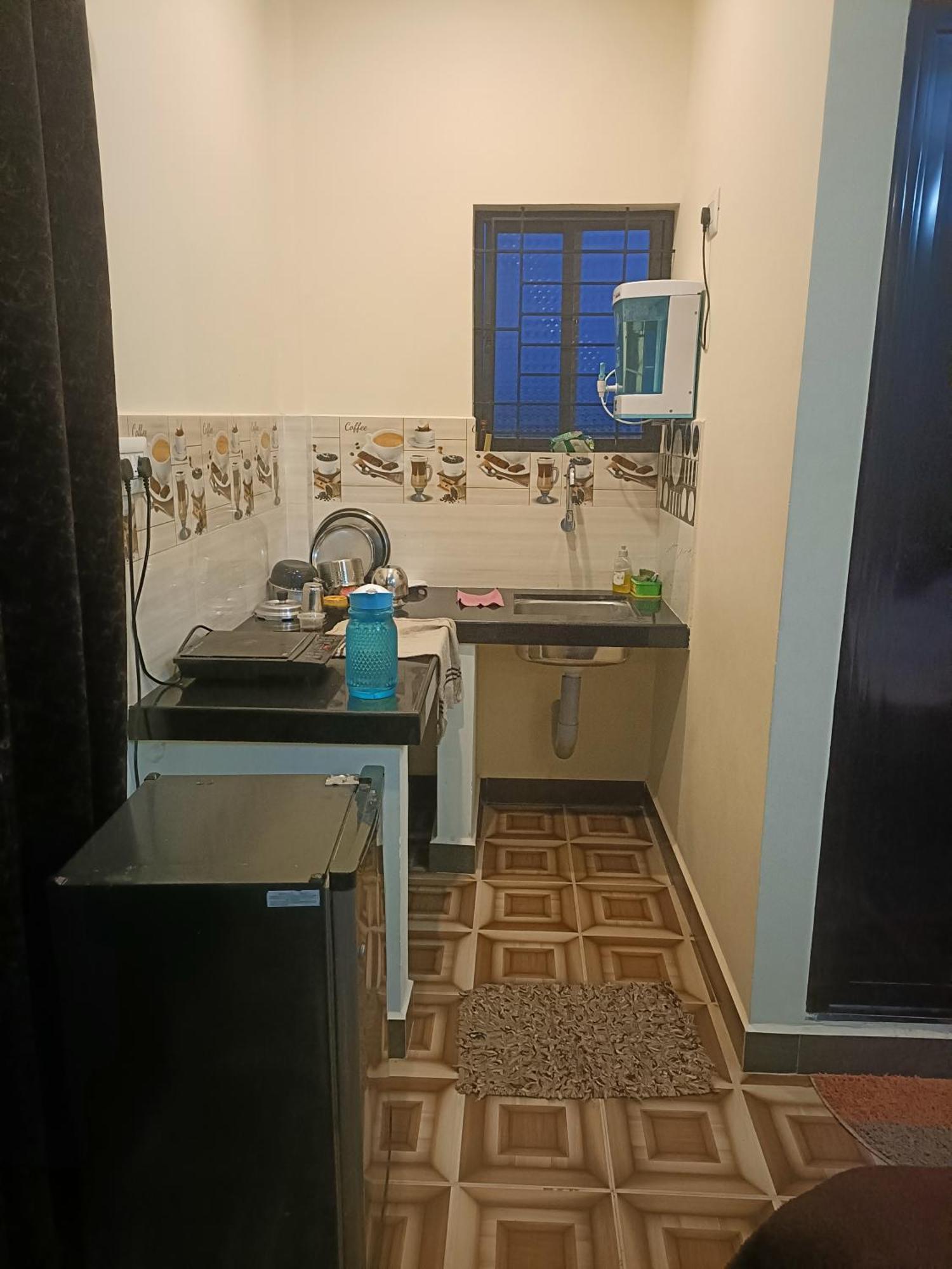 Maanyatha Home Stay Manipal Habitación foto